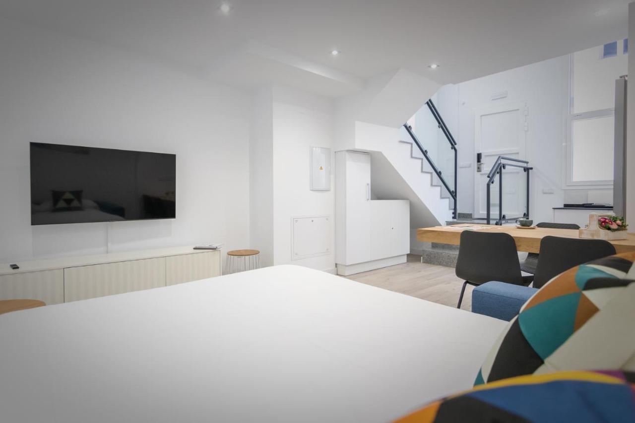 Apartamentos Soria Suites Esterno foto