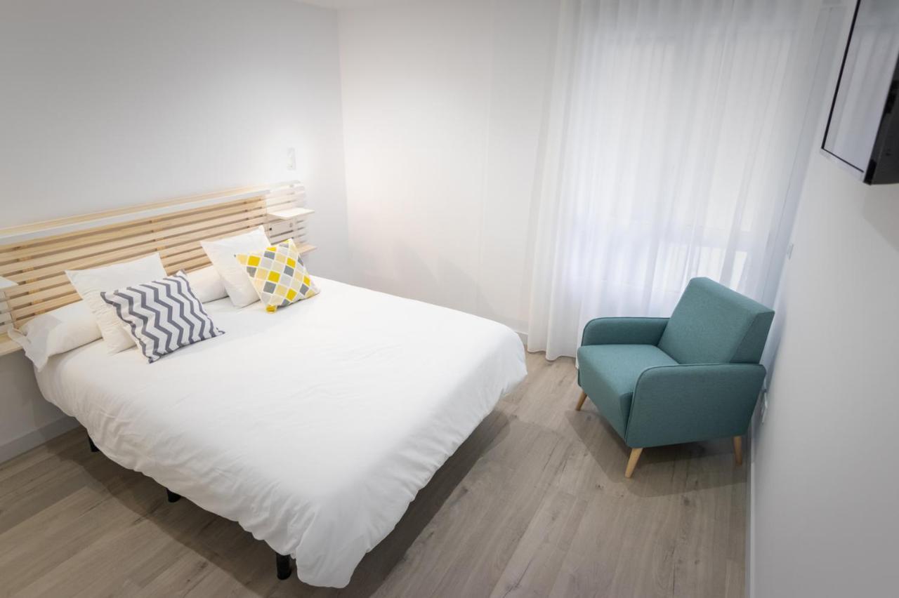 Apartamentos Soria Suites Esterno foto