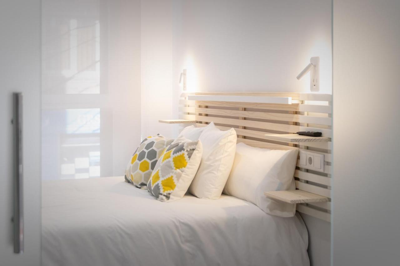 Apartamentos Soria Suites Esterno foto